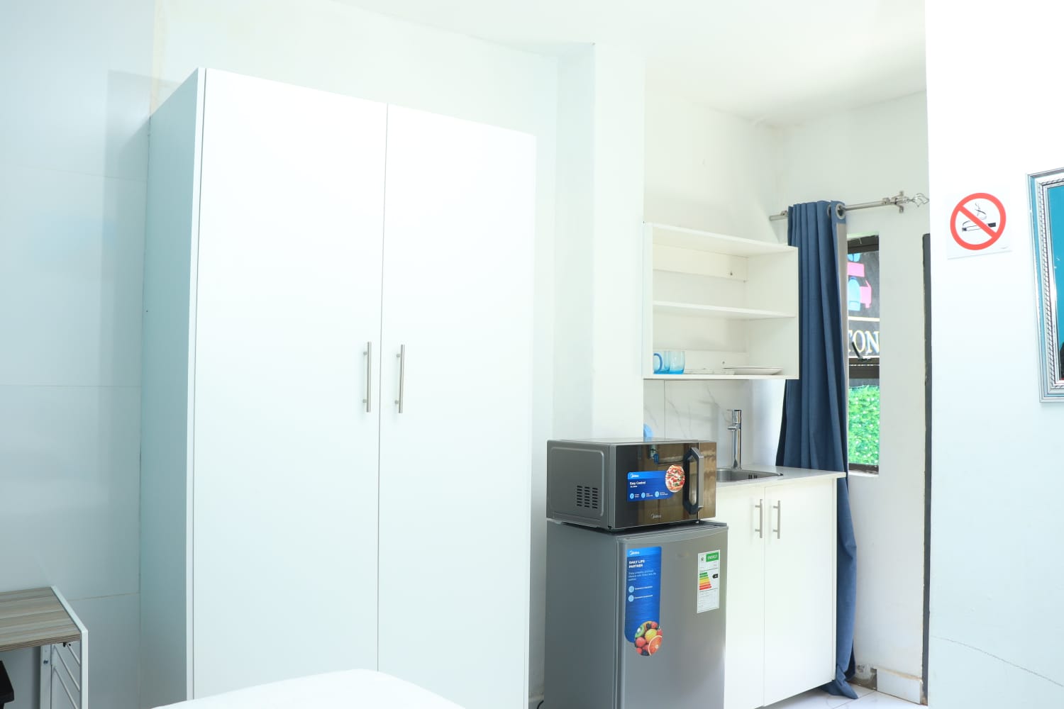 Monthly Room 3